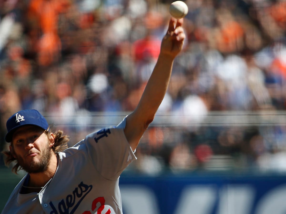 Clayton Kershaw, Corey Kluber win Cy Young Awards