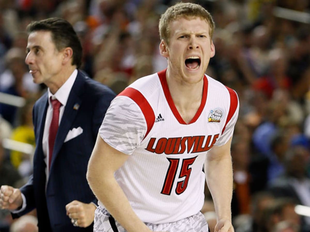 Walk-on Tim Henderson becomes unlikely hero for Louisville