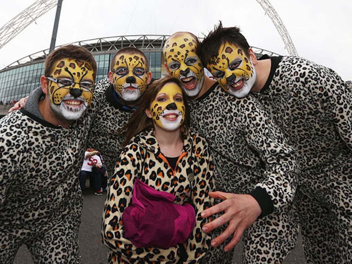 NFL fans celebrate Halloween