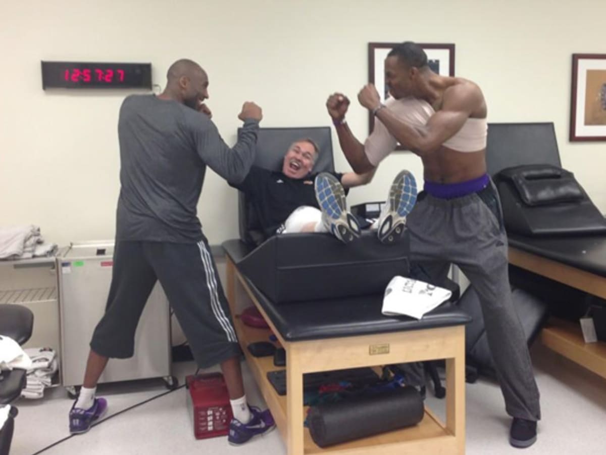 Eagles added a Kobe Bryant wall outside the locker room at their