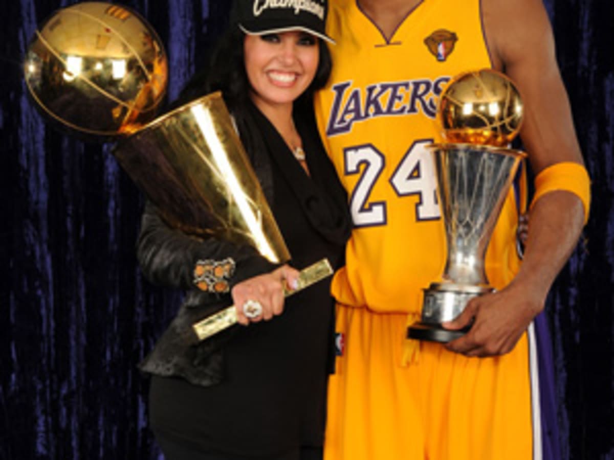 Overwhelmed By $4,800,000,000 Rich Team's “Exclusive” Gesture, Kobe Bryant's  Wife Vanessa Pours Her Heart Out To 15.2 Million People - EssentiallySports