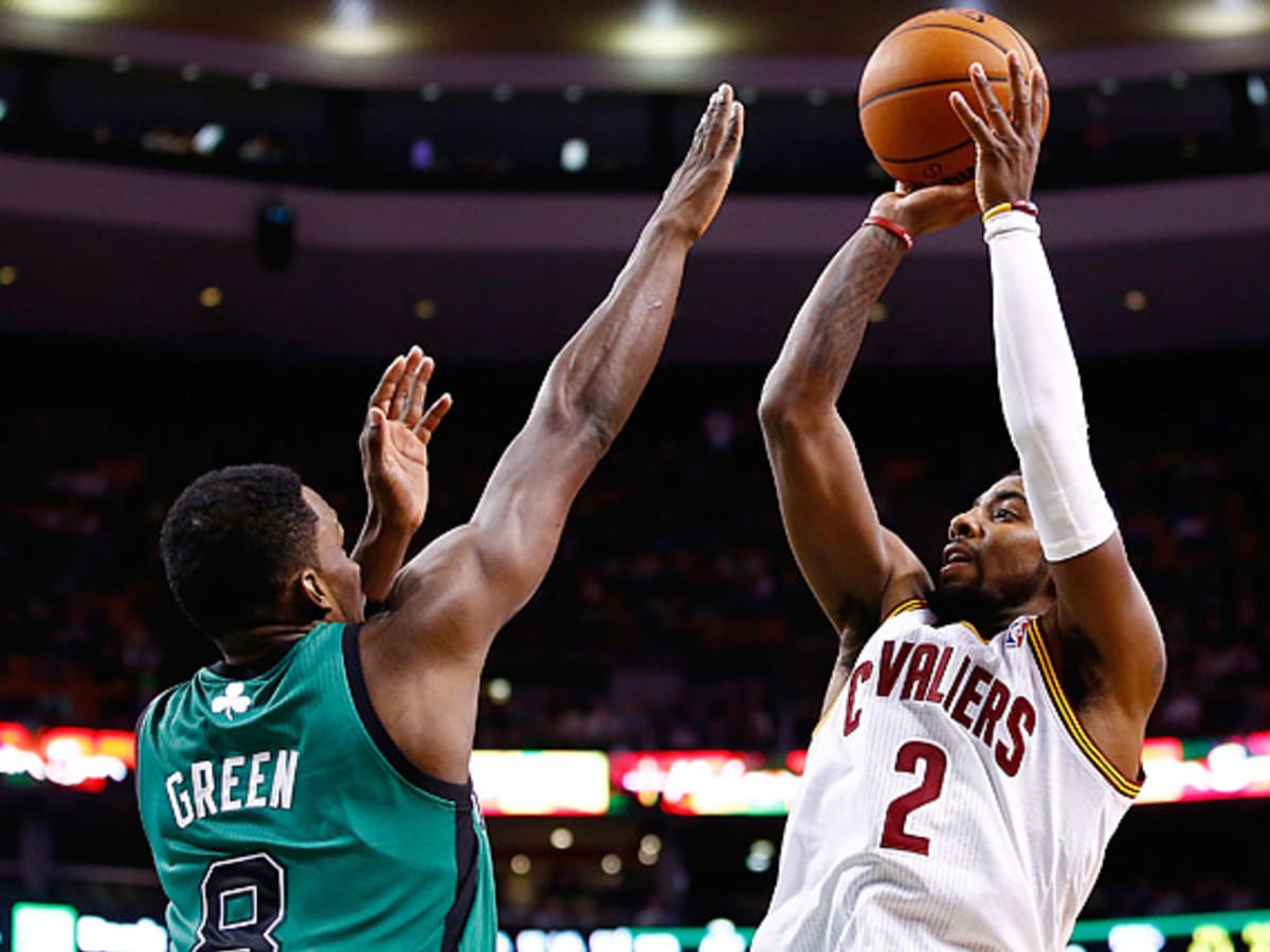 Kyrie Irving, Carmelo Anthony shoot East to win in highest scoring