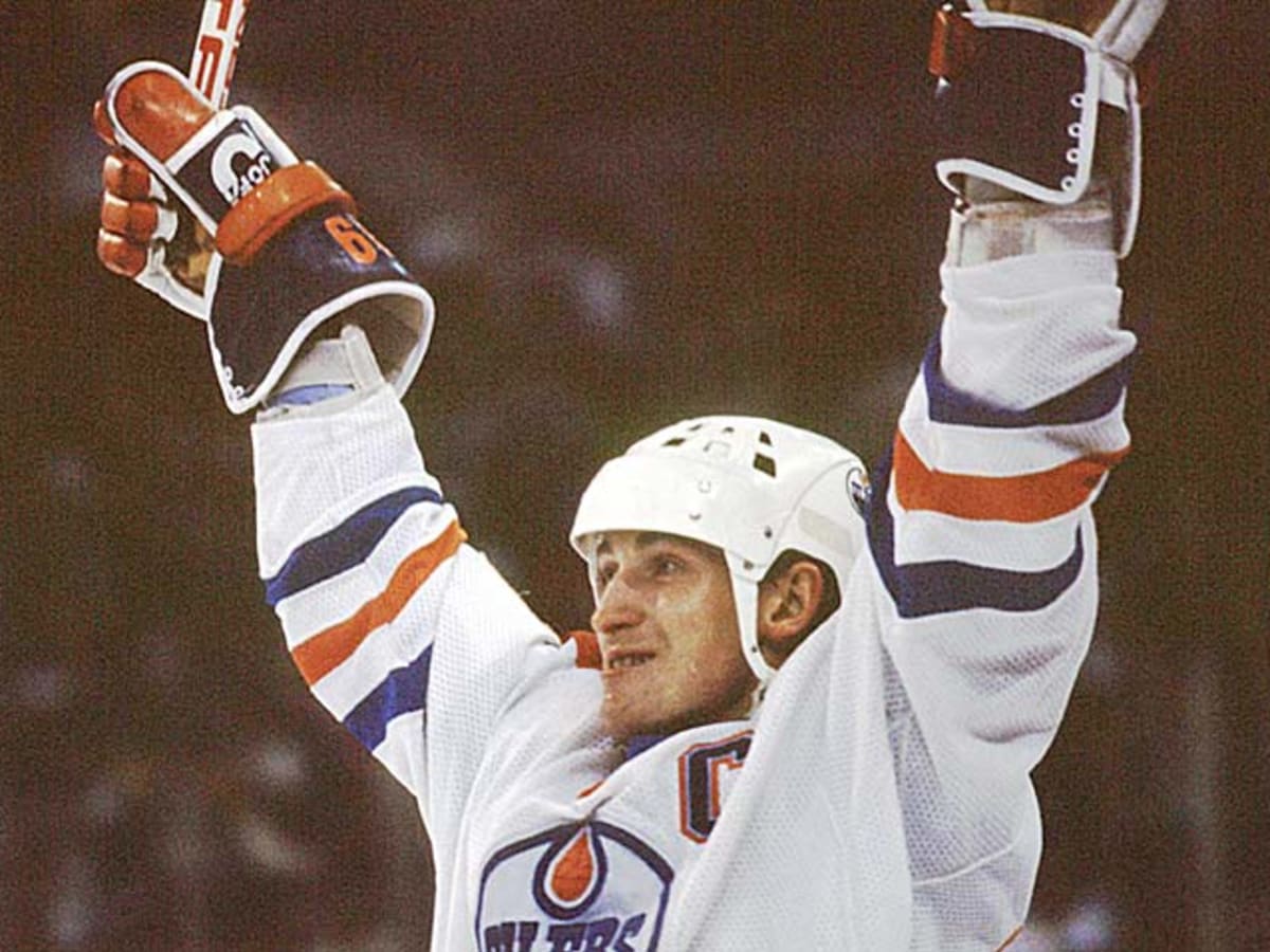 Wayne Gretzky's Record-Setting Jersey From Final NHL Game Hits Auction