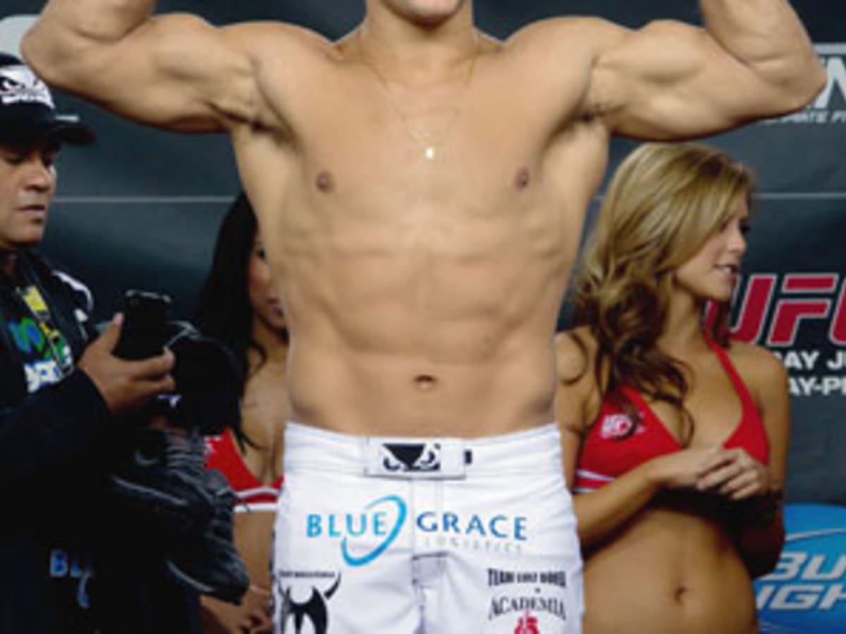 Jeff Wagenheim: Who should face Dos Santos at UFC 146? - Sports Illustrated