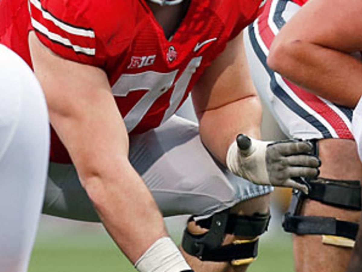 Mueller: Quietly, Meyer starting to build something with offensive line