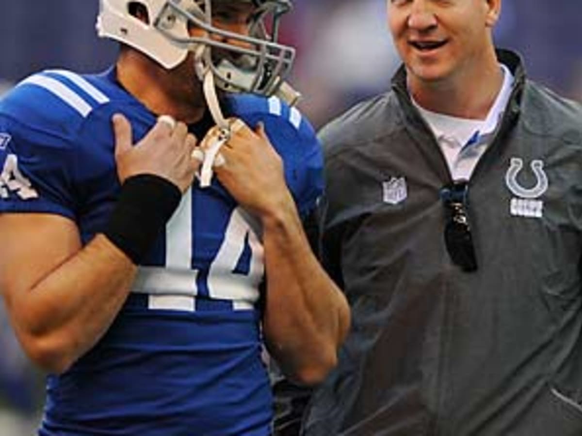 Peyton Manning agrees to five-year, $90 million deal with the