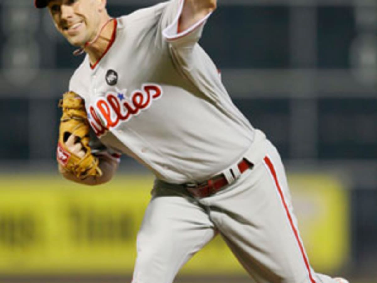 Giving Cliff Lee a 7-Year Deal Is Not Smart Business