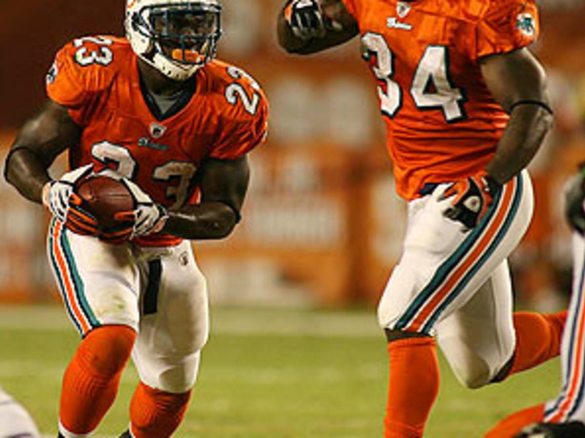 Former Dolphins RB Ricky Williams relives 2008 debut of the Wildcat