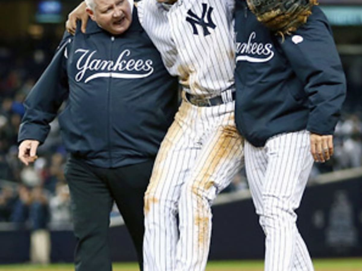 Derek Jeter injury: Yankees SS takes ground balls, BP at Yankee Stadium 