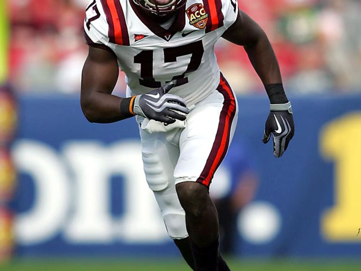 Virginia Tech Kam Chancellor before snap during game vs Boston News  Photo - Getty Images