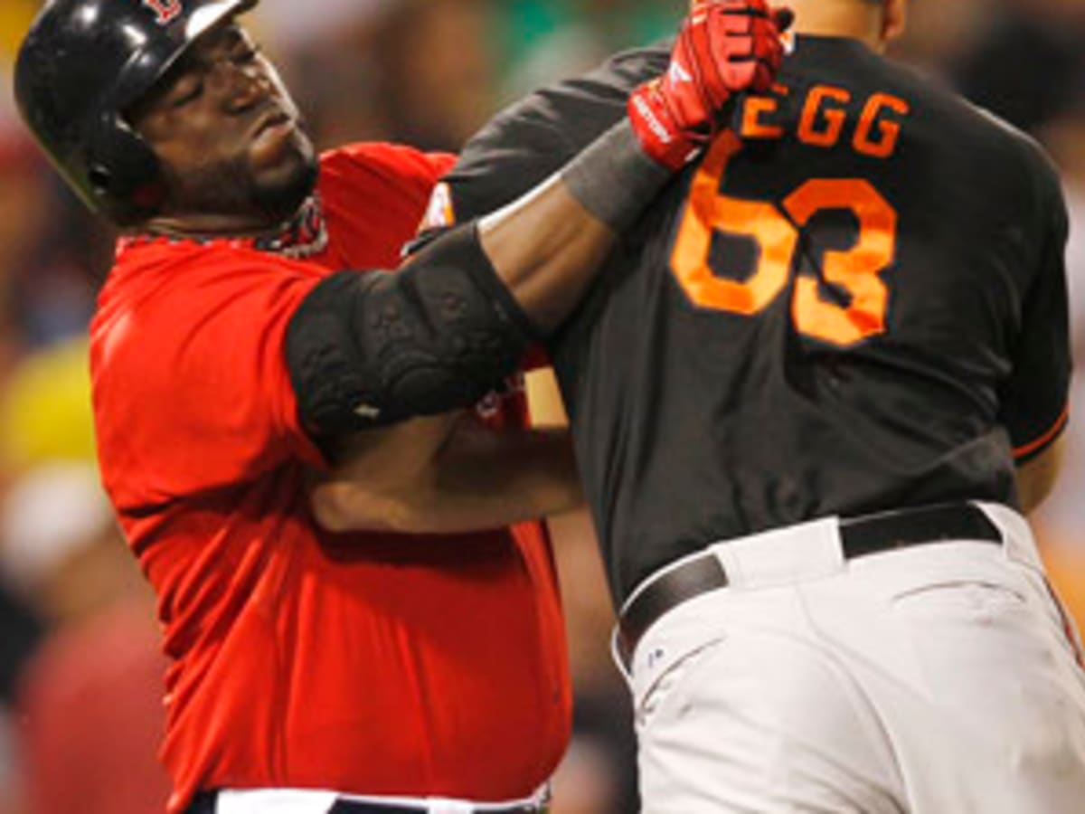 David Ortiz, Kevin Gregg suspended four games for their parts in brawl