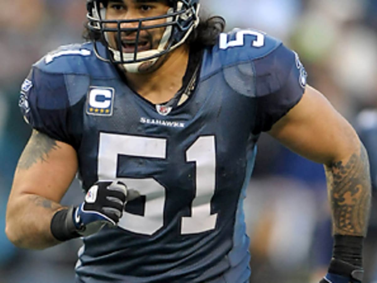 Atlanta Falcons Free Agency: Tatupu & Manuwai Bring a Pacific