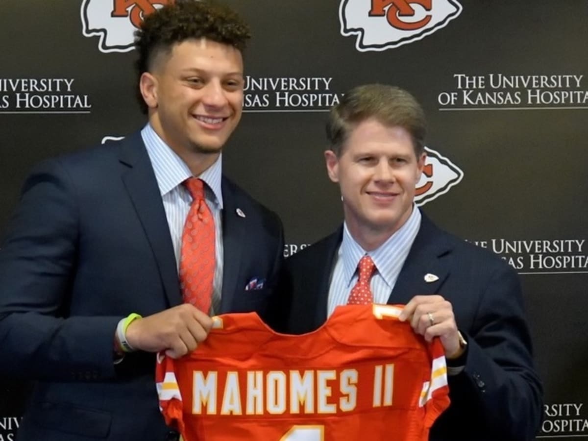 Dan & Clark Hunt on MLS' Return, Mahomes & Jordan's Food Poisoning