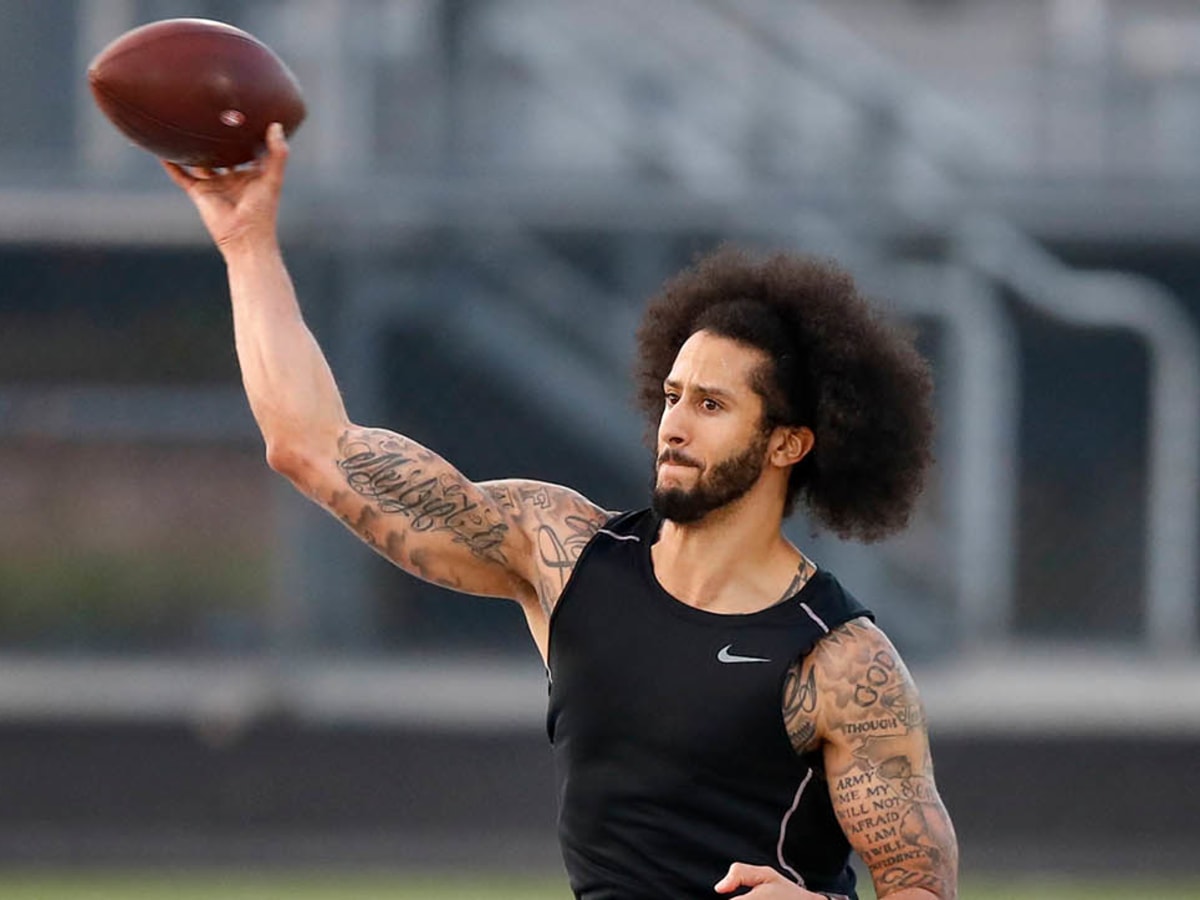 Two Seahawks WR's want their team to sign QB Colin Kaepernick