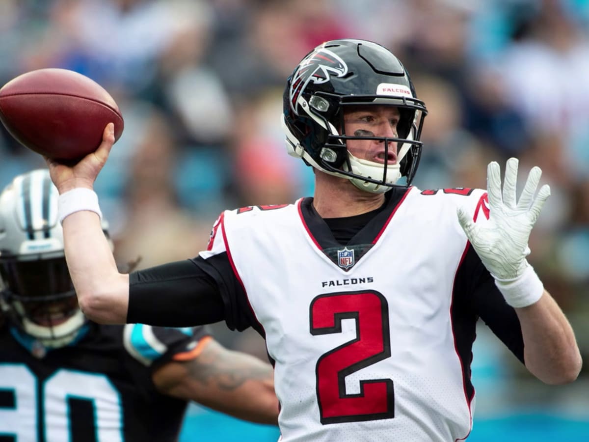 Falcons Fans Ecstatic Over New Throwback Helmets