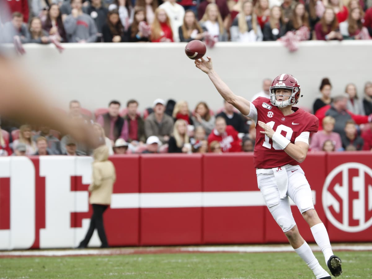 Touchdown Alabama on X: Mac Jones came to Tuscaloosa as a skinny freshman  that many didn't think would play much. He'll be leaving as a national  championship quarterback with multiple awards and