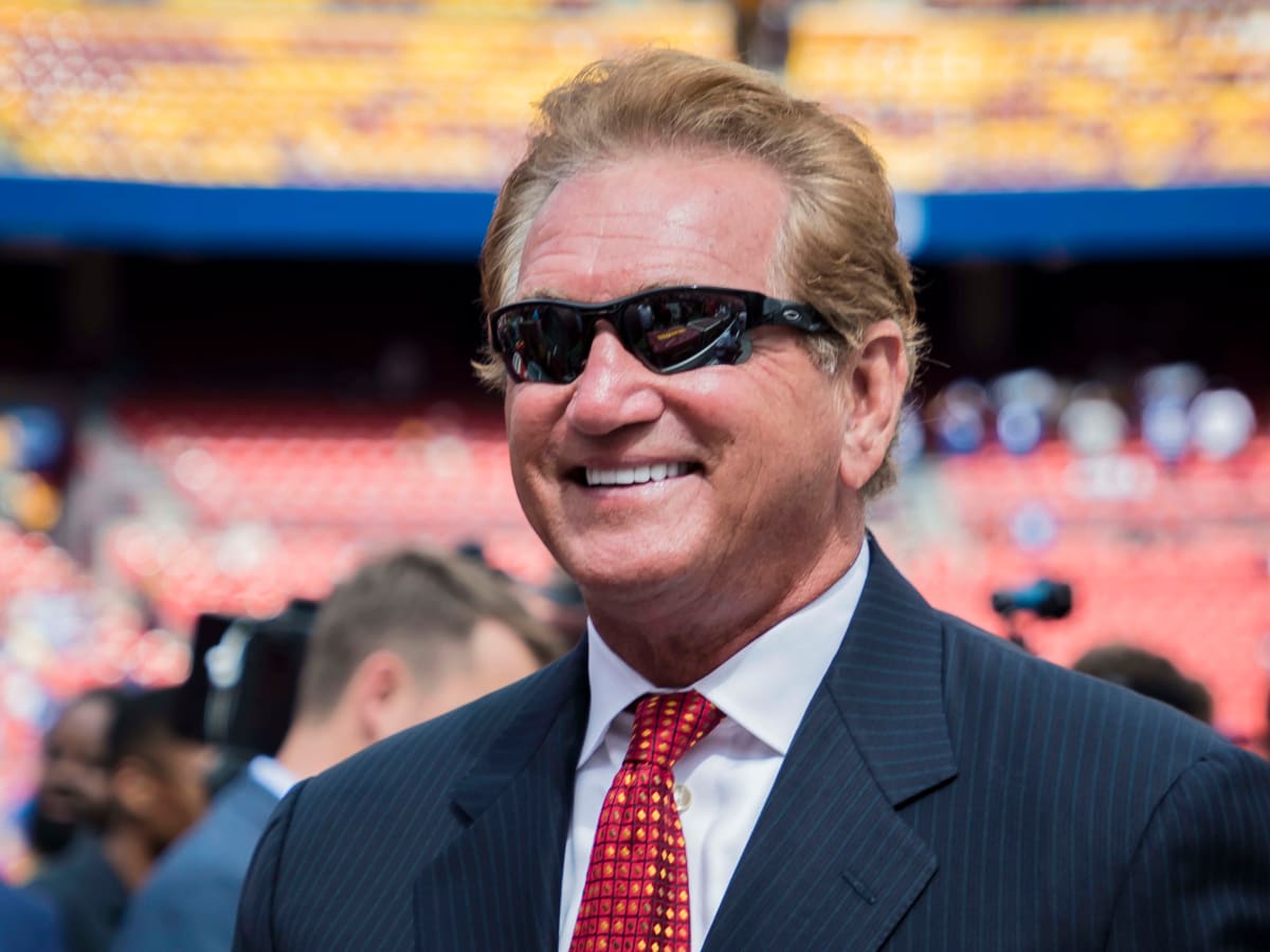 Joe Theismann Appears To Leak Washington Football Team's New Name –  SportsLogos.Net News