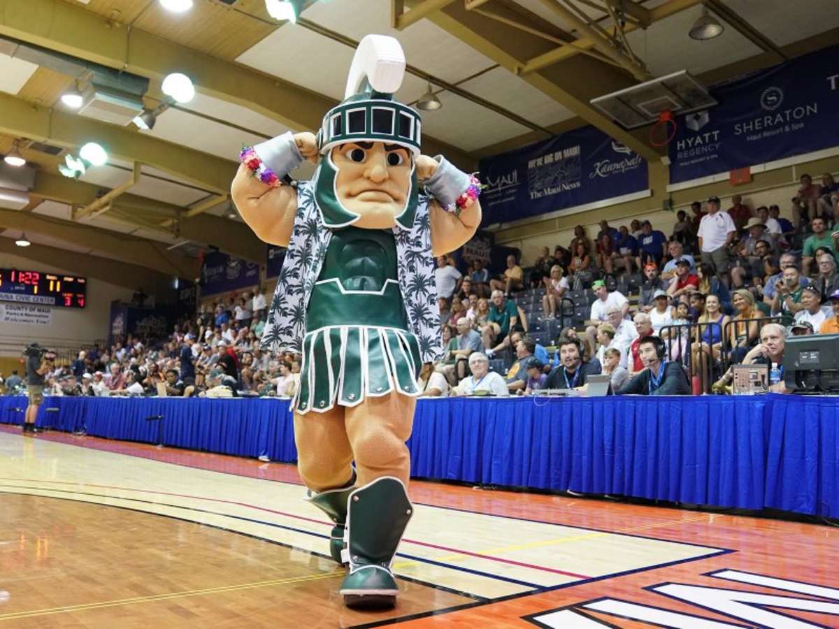 3 Michigan State Takes Out The Georgia Bulldogs In Maui 93 85 Sports Illustrated Michigan State Spartans News Analysis And More