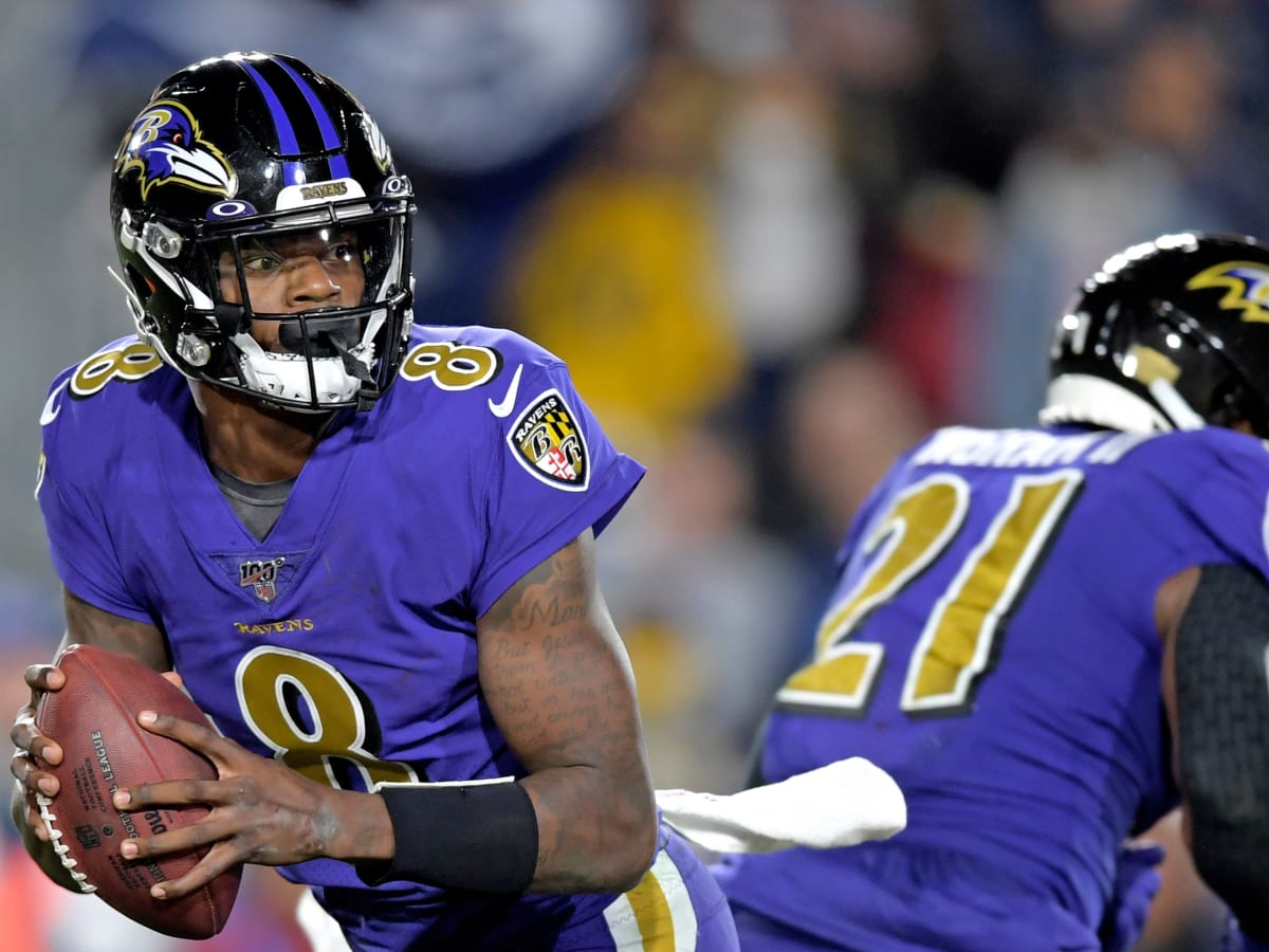 Ravens' Lamar Jackson becomes Madden's fastest QB ever, passing Vick -  Polygon