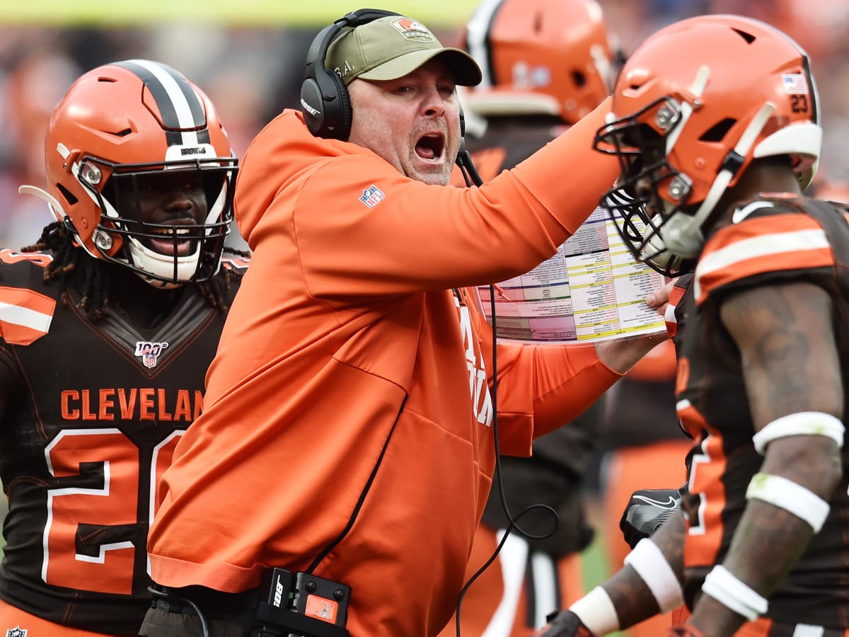 Freddie Kitchens' t-shirt gaffe exemplifies what's gone wrong for the  Browns in 2019