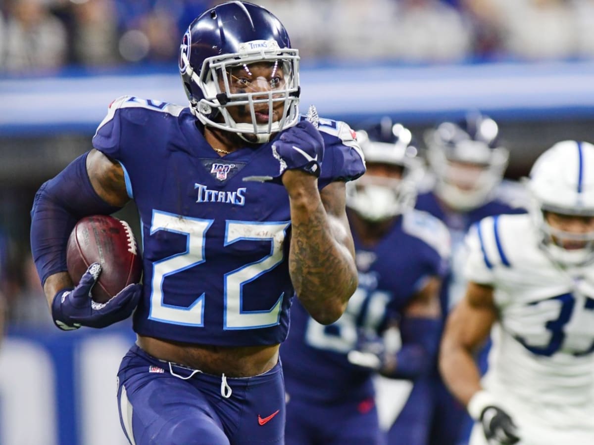 Derrick Henry 2,000-Yard Mementos on Display at Pro Football Hall of Fame -  Sports Illustrated Tennessee Titans News, Analysis and More