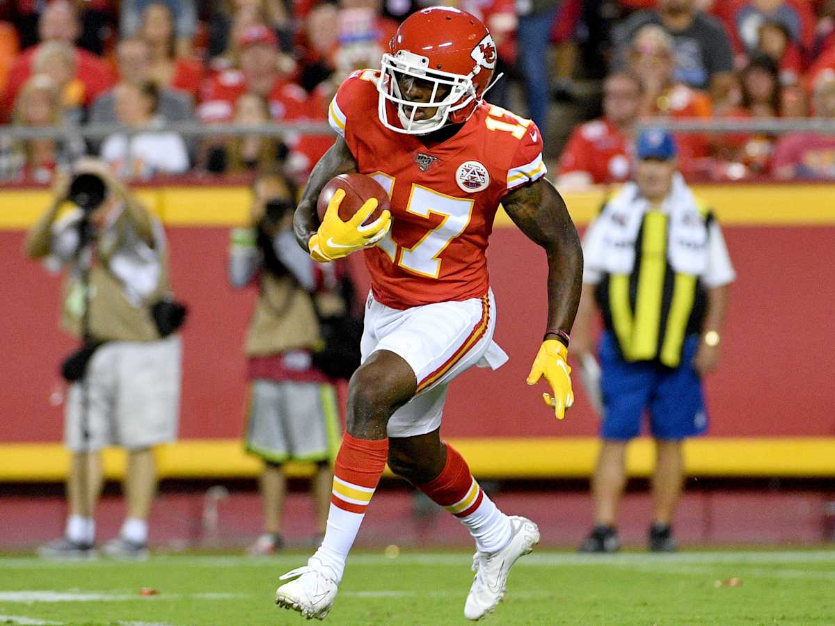 Travis Kelce, Mecole Hardman officially active for Chiefs - NBC Sports