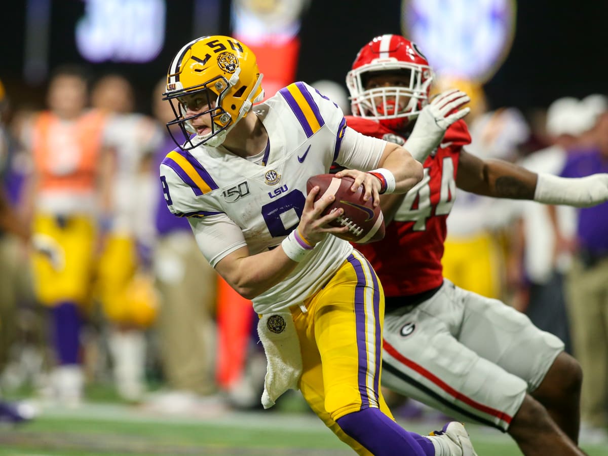 Joe Burrow wins Davey O'Brien, Maxwell, AP awards, Ed Orgeron coach of  year; Full list of winners 