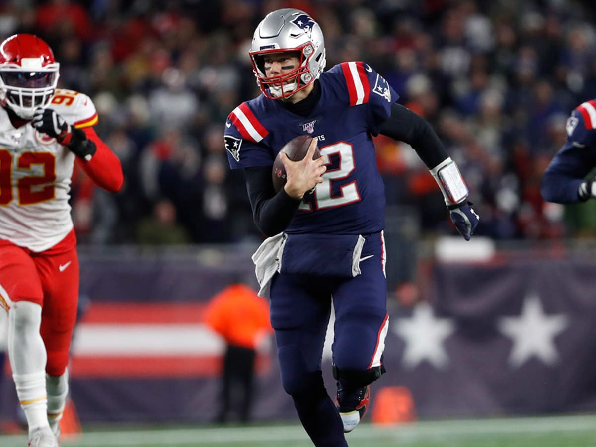 Lamar Jackson merchandise reportedly outsells all athletes on Cyber Monday,  but Tom Brady jerseys still reign 