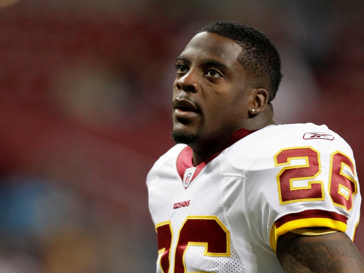 Ex-NFL great Clinton Portis took shot of Hennessy before games, used it to  cope with pain