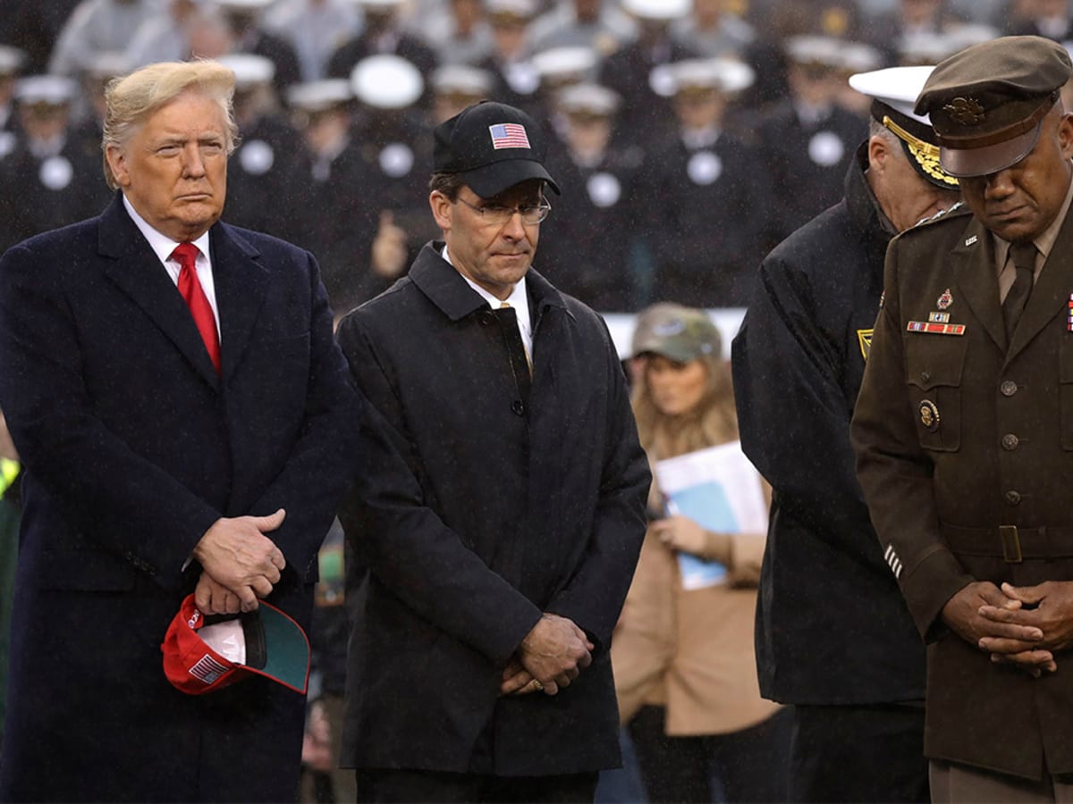 Donald Trump throws shade at Army-Navy game