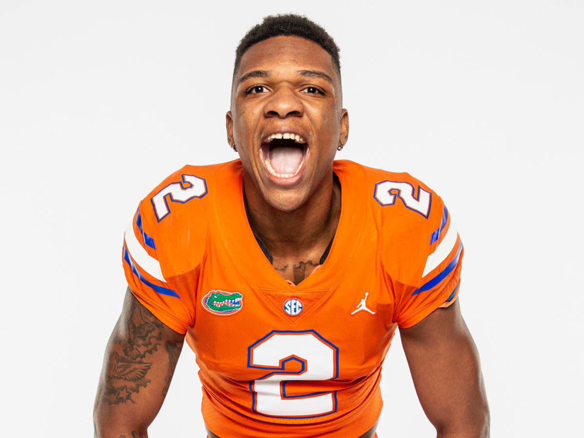 Quarterback Anthony Richardson Signs With Florida - Sports Illustrated  Florida Gators News, Analysis and More