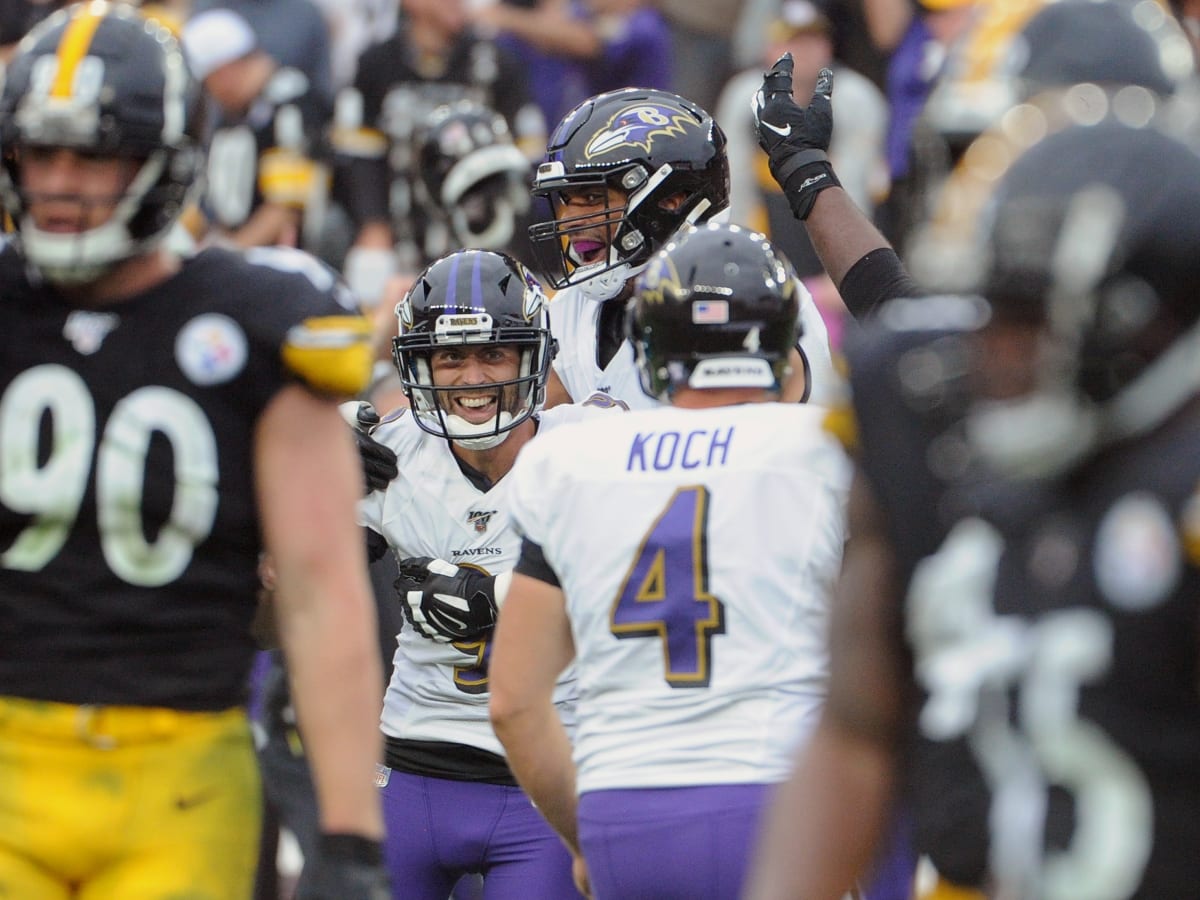 Baltimore Ravens - Pittsburgh Steelers Week 18 Predictions Roundup - Sports  Illustrated Baltimore Ravens News, Analysis and More