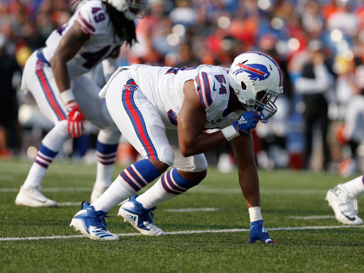 Davidson waived by Vikings, signed by Bills