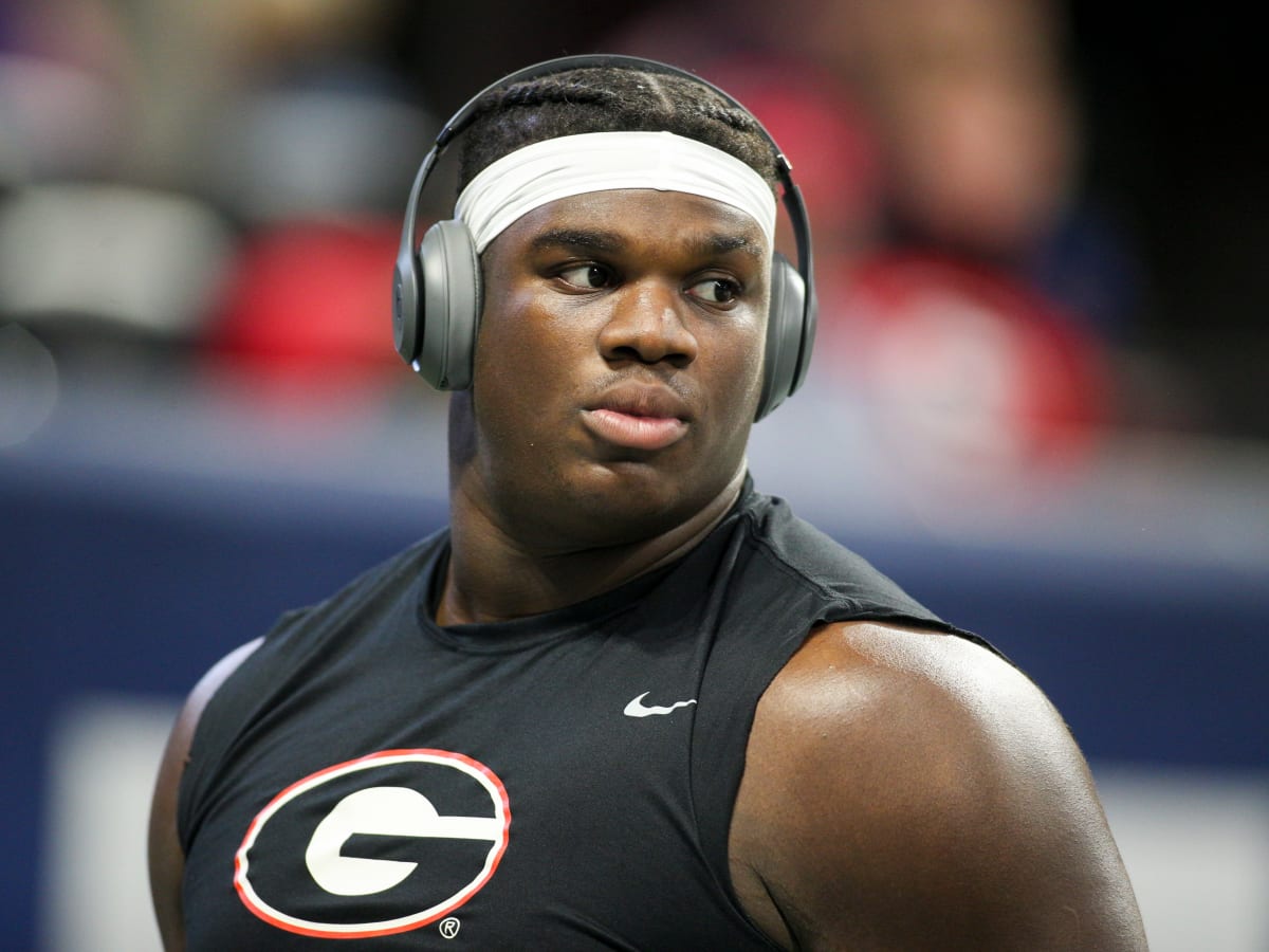 Georgia Defensive Lineman Jordan Davis is a Physical Freak - FanBuzz