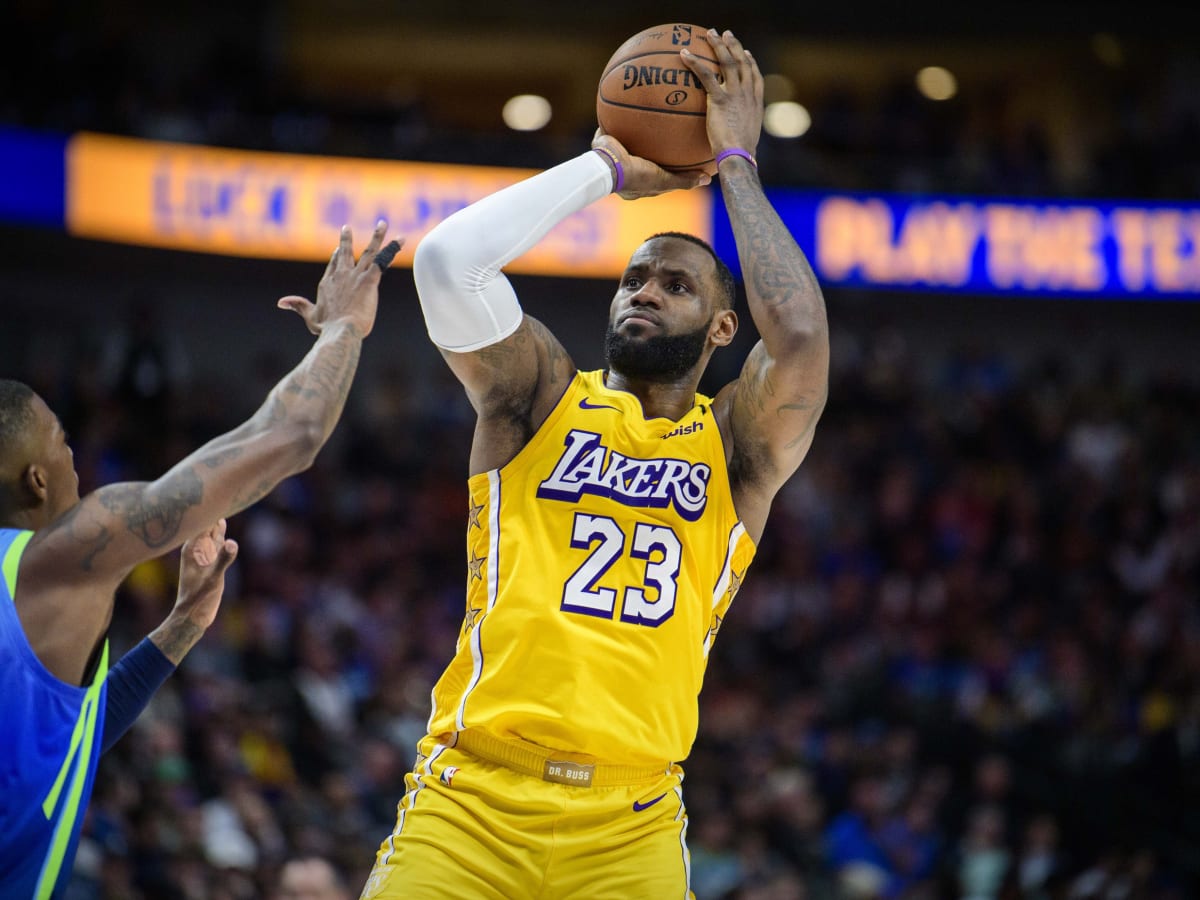 James leads Lakers over frustrated Doncic, Mavericks 129-114