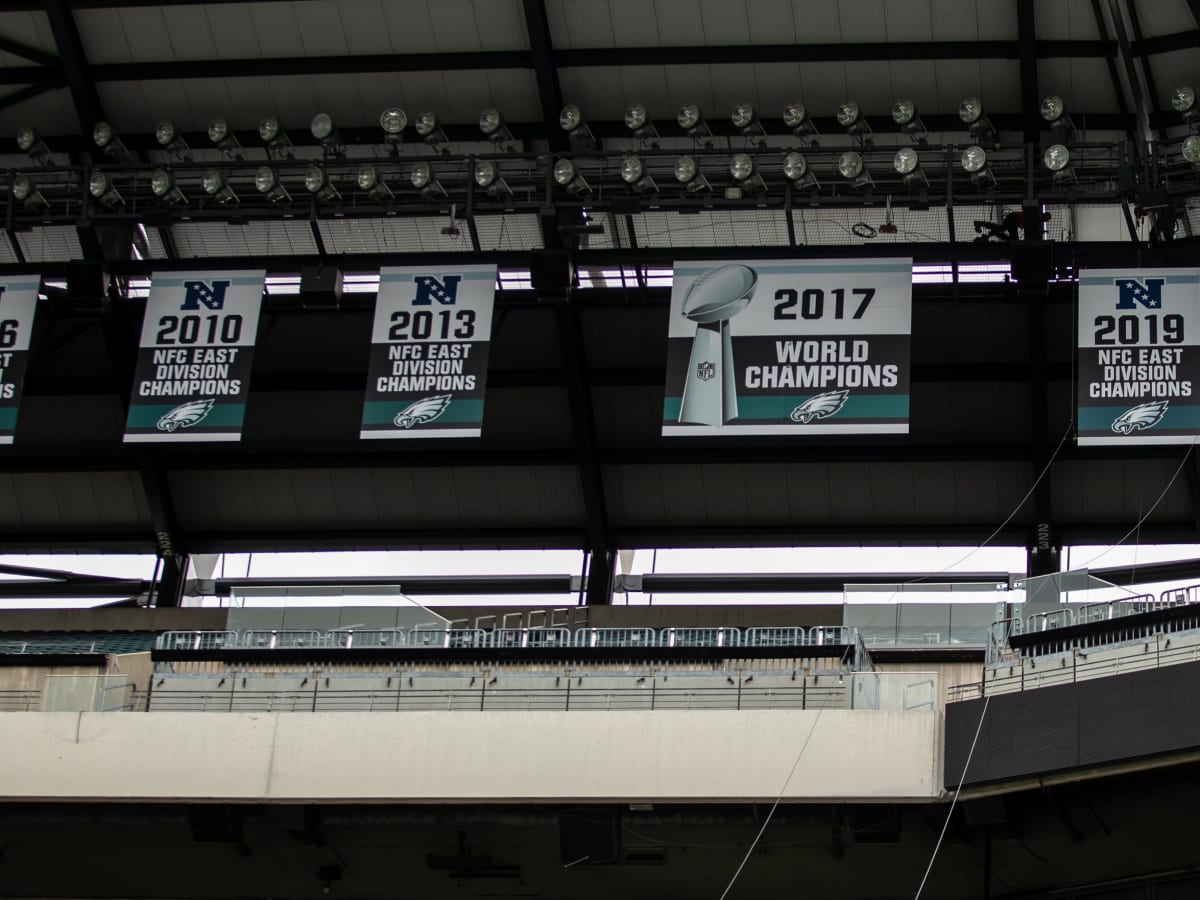 Eagles Raise Latest Championship Banner - Sports Illustrated Philadelphia  Eagles News, Analysis and More