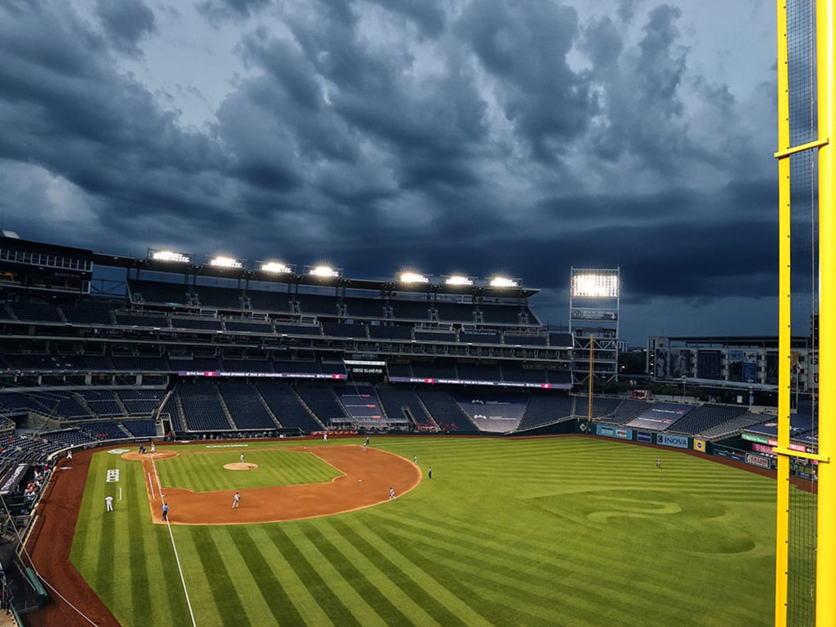 Atlanta Braves Fans Register on Richter Scale While Celebrating Wild NLDS  Game 2 Win