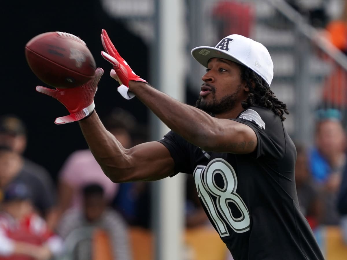 Buffalo Bills wide receiver Andre Roberts (18) plays during the