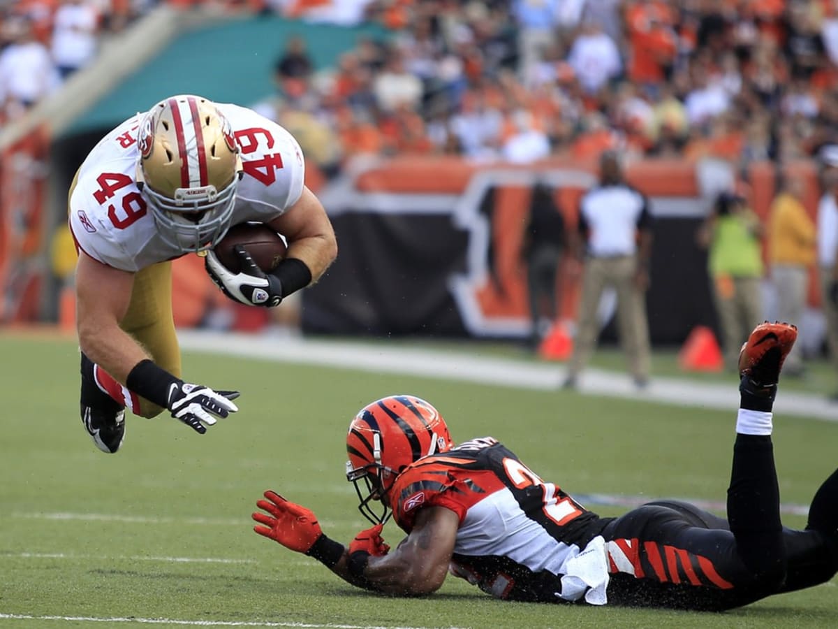 Fullback Bruce Miller brings more than blocks (w/video)