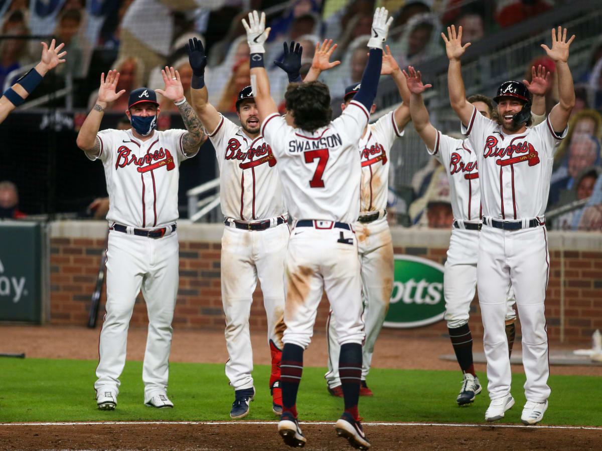 Swanson's walk-off homer gives Braves 7-6 win over Nationals - The