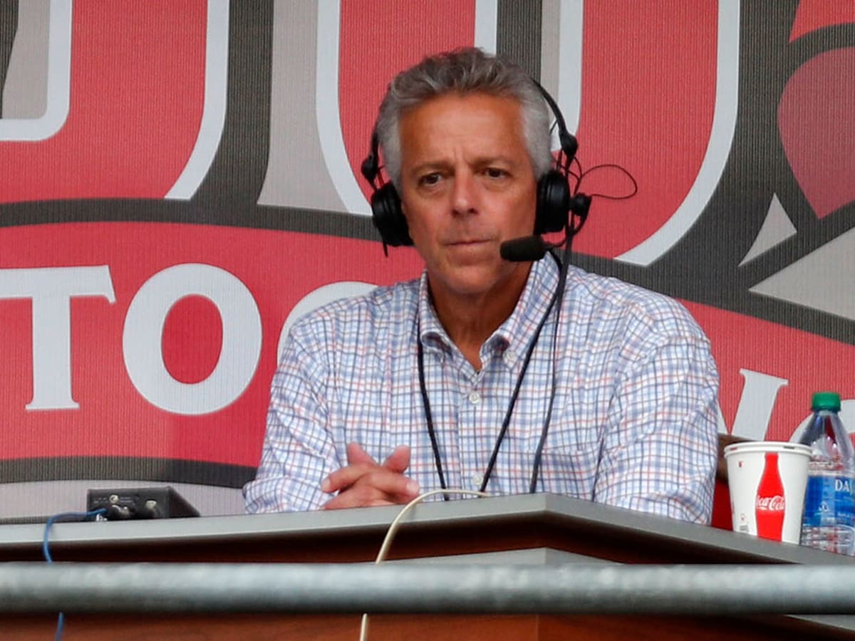 Awful Announcing] Thom Brennaman says during Saturday's Reds broadcast that  former MLBer Jack Clark is dead. Jack Clark is *not* dead. He just passed  away recently, right? I thought I read that.