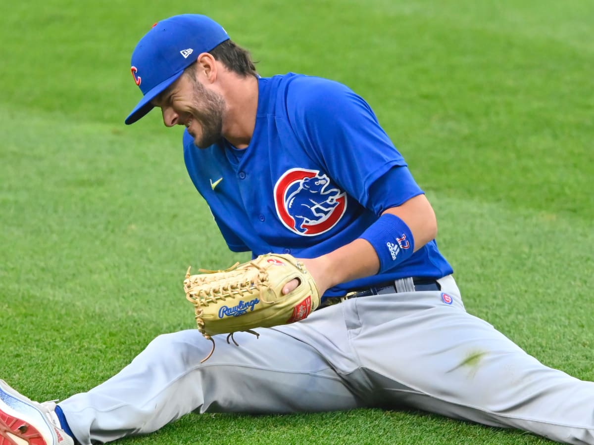 Kris Bryant placed on IL with left index finger fracture