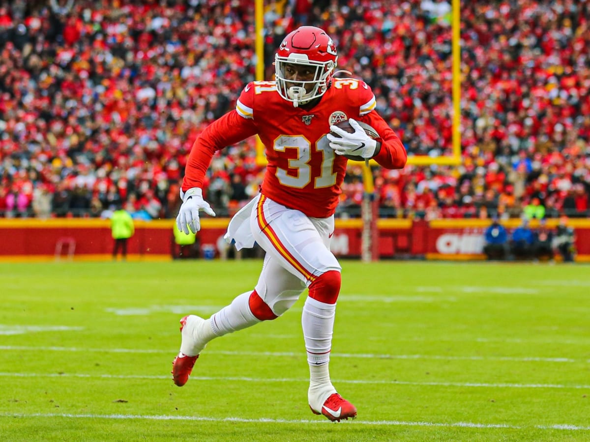 Chiefs RB Edwards-Helaire among 10 who could have big second seasons -  Arrowhead Pride