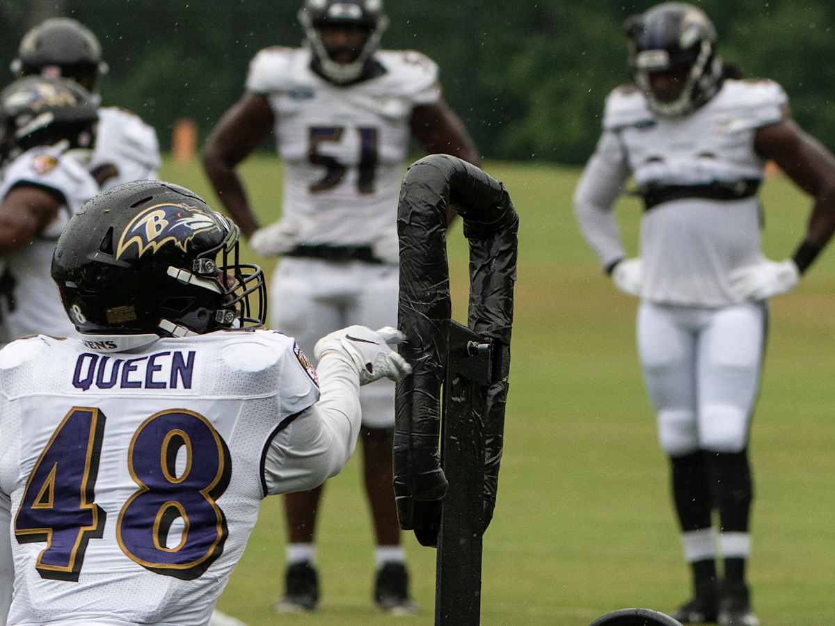 At LSU, running back skills and Ravens influences helped turn Patrick Queen  into a defensive star