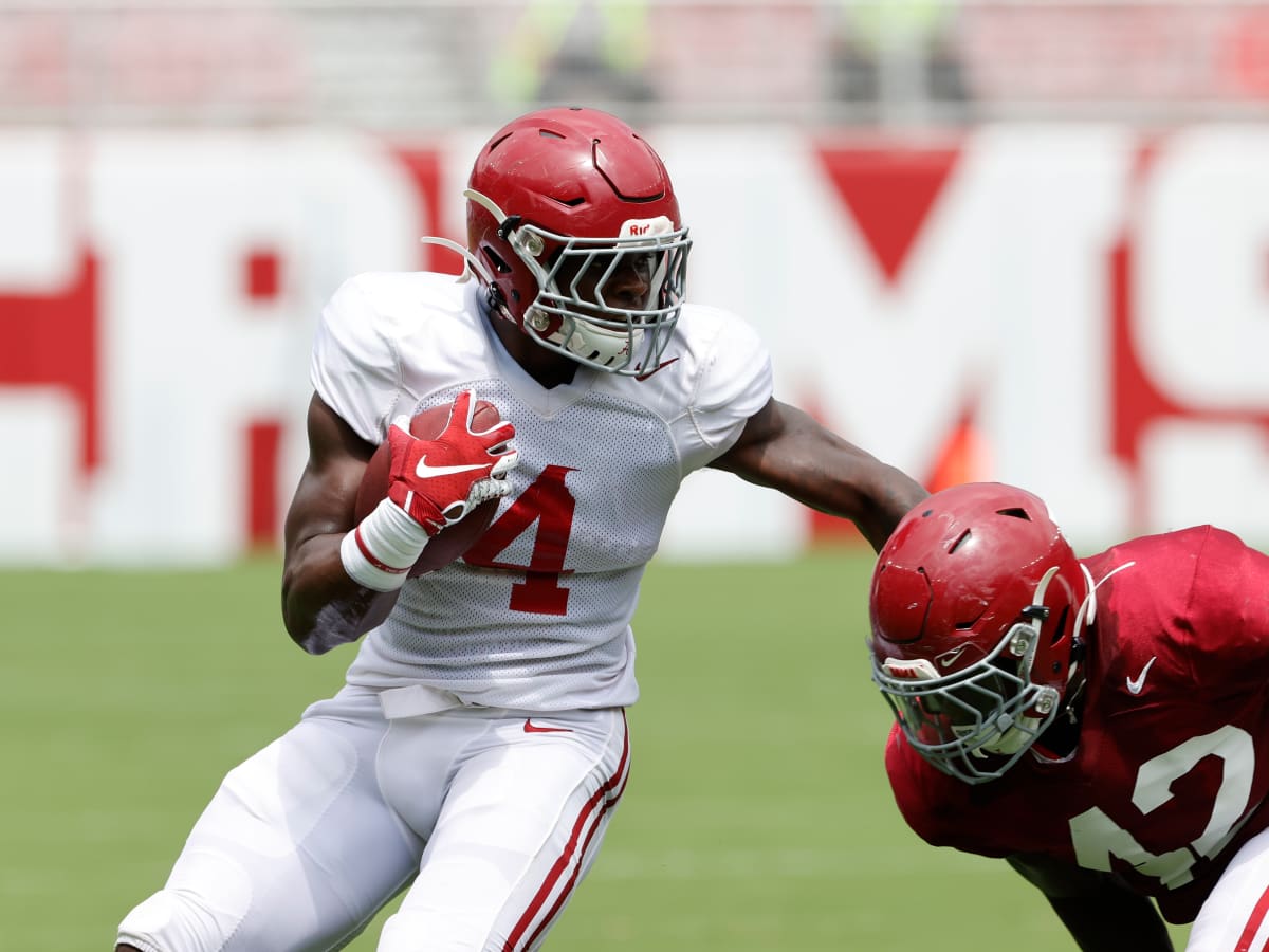 Now a Veteran, Brian Robinson Jr. Hopes to Become a More Complete RB in  2021 - Sports Illustrated Alabama Crimson Tide News, Analysis and More