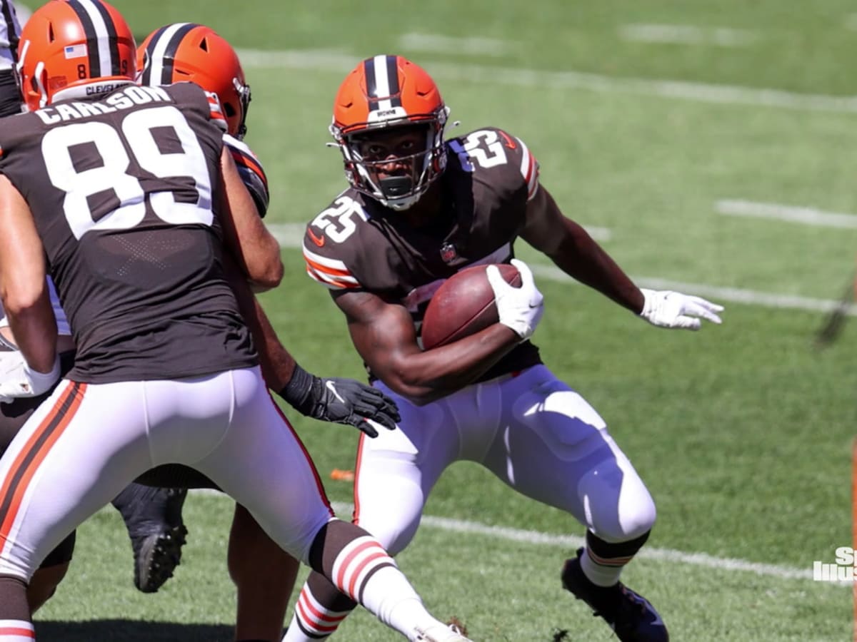 Cleveland Browns 53-man roster cut tracker: DE Chad Thomas, WR Damion  Ratley, QB Garrett Gilbert, Dontrell Hilliard waived 