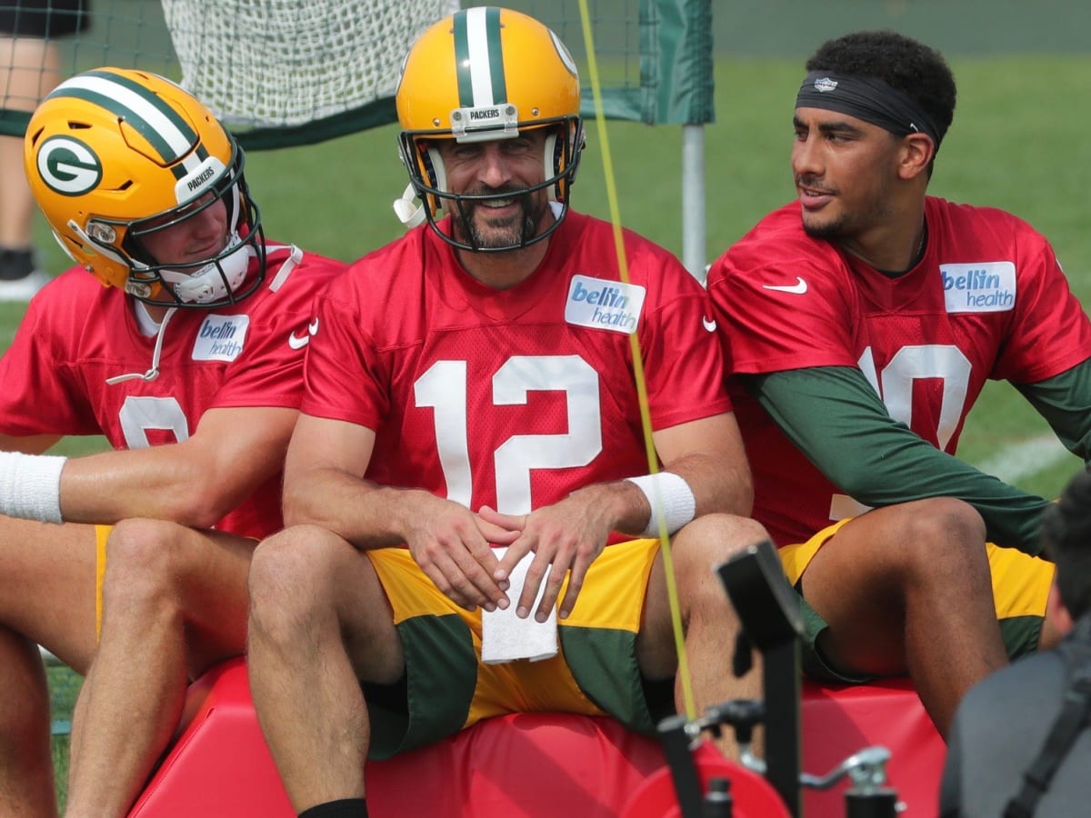 Rodgers believes his Packers are 'flying under the radar'