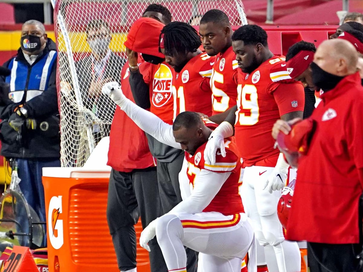 Kansas-Houston Moment of Unity Met With Boos From Fans