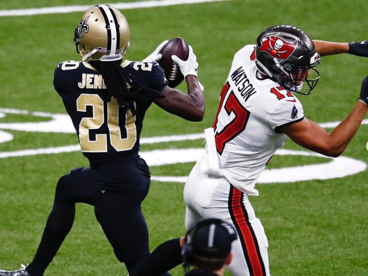 NFL Thursday night: Interceptions sink Saints 