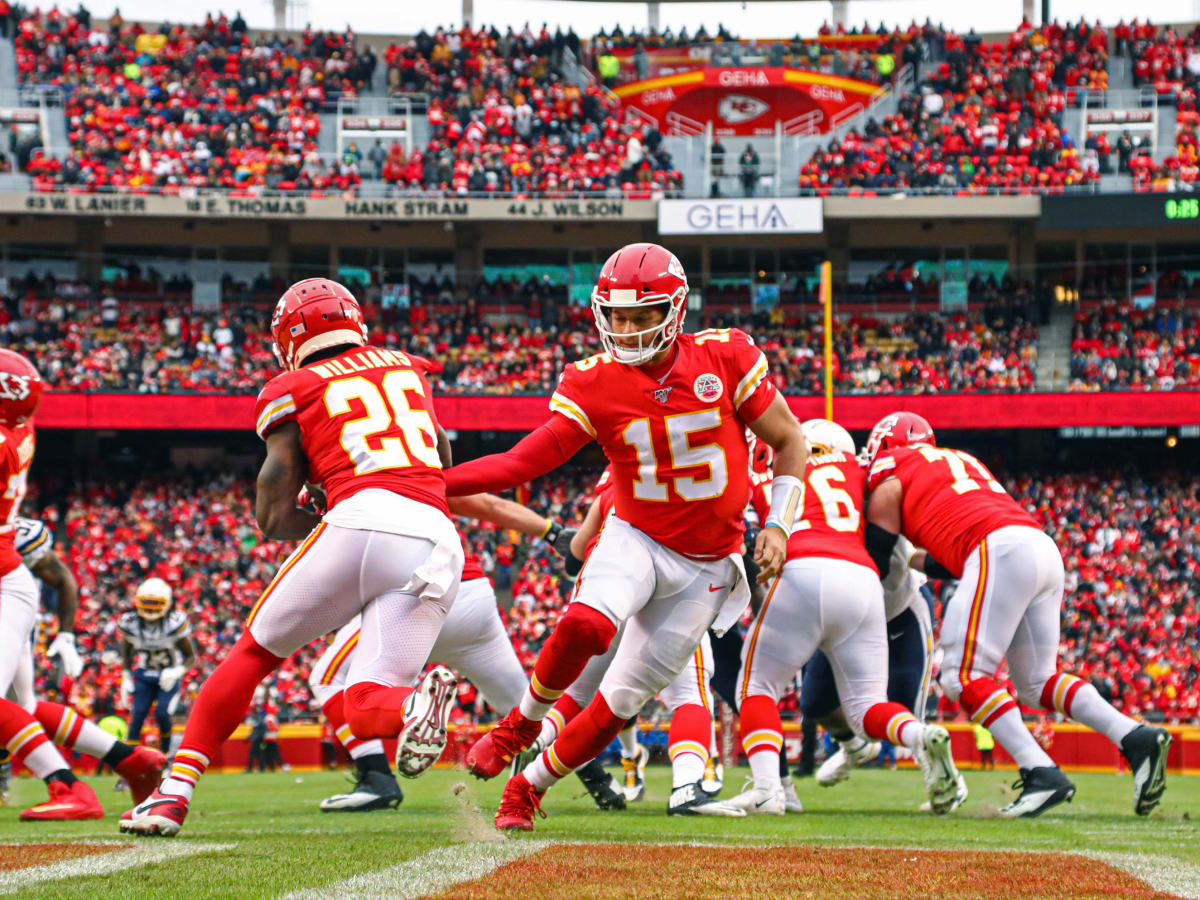 Live In-Game Updates: Chargers at Chiefs Week 2 - BVM Sports